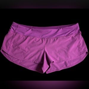 Lululemon Speed Up LR 2.5” Lined Shorts Size 14 Raspberry Purple Color.